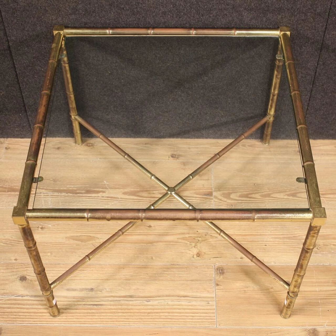 Tavolino in ottone dorato a imitazione del bambù, anni '60 1263372