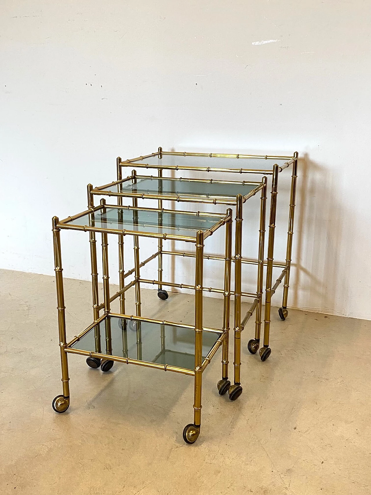 Nesting trolleys in brass and imitation bamboo, 1970s 1263525