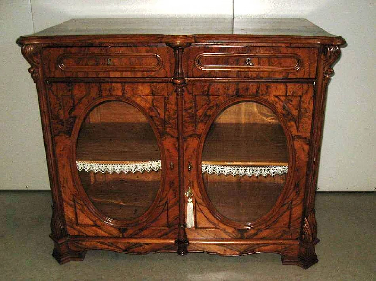 Sideboard in flamed walnut-root, late 19th century 1264000