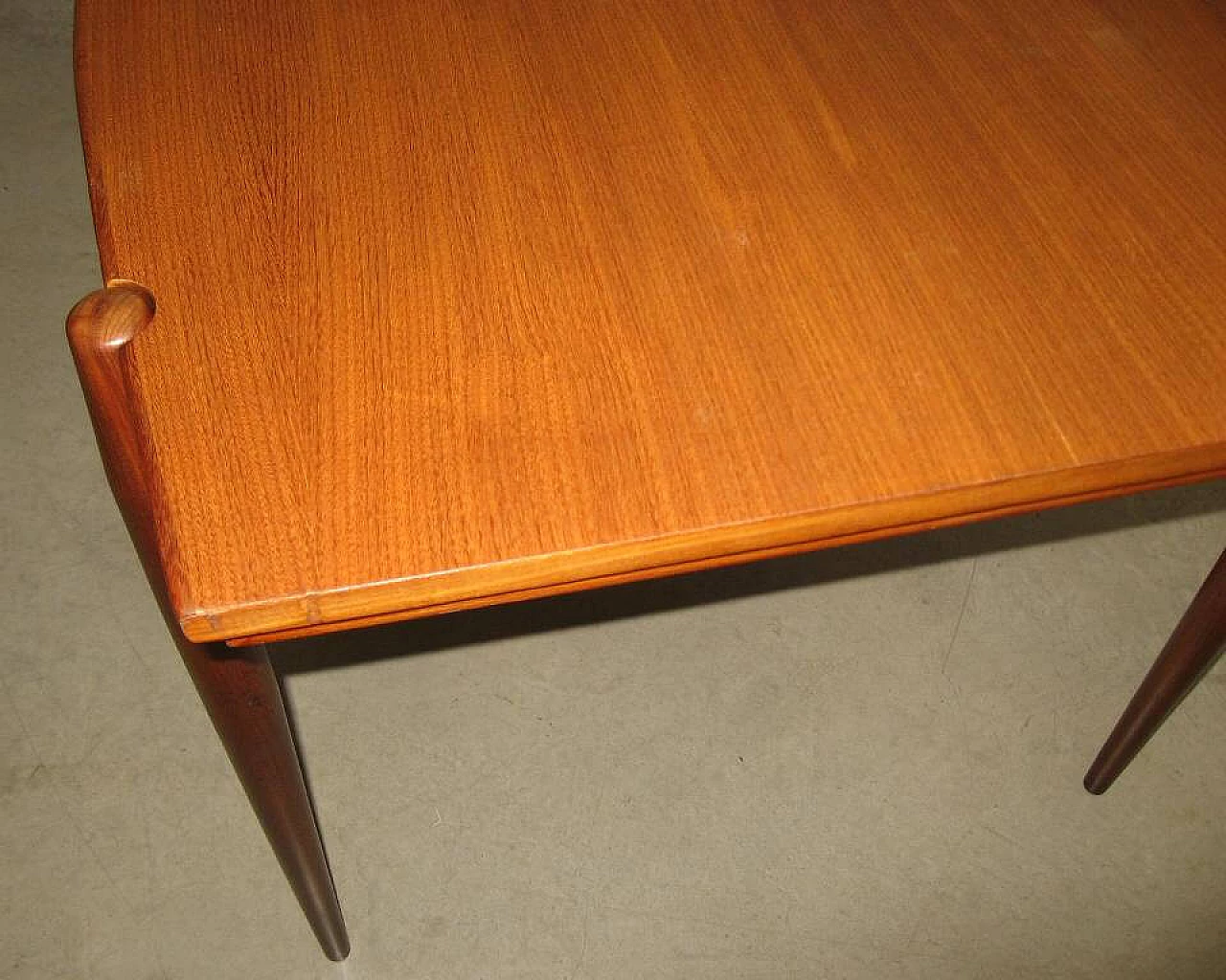 Tavolo allungabile impiallacciato in teak, anni '60 1264021