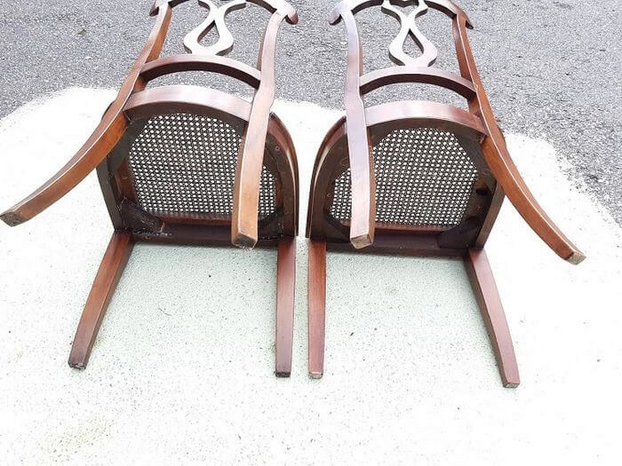 Pair of chairs in cherry wood and Vienna straw, 30s 1264119