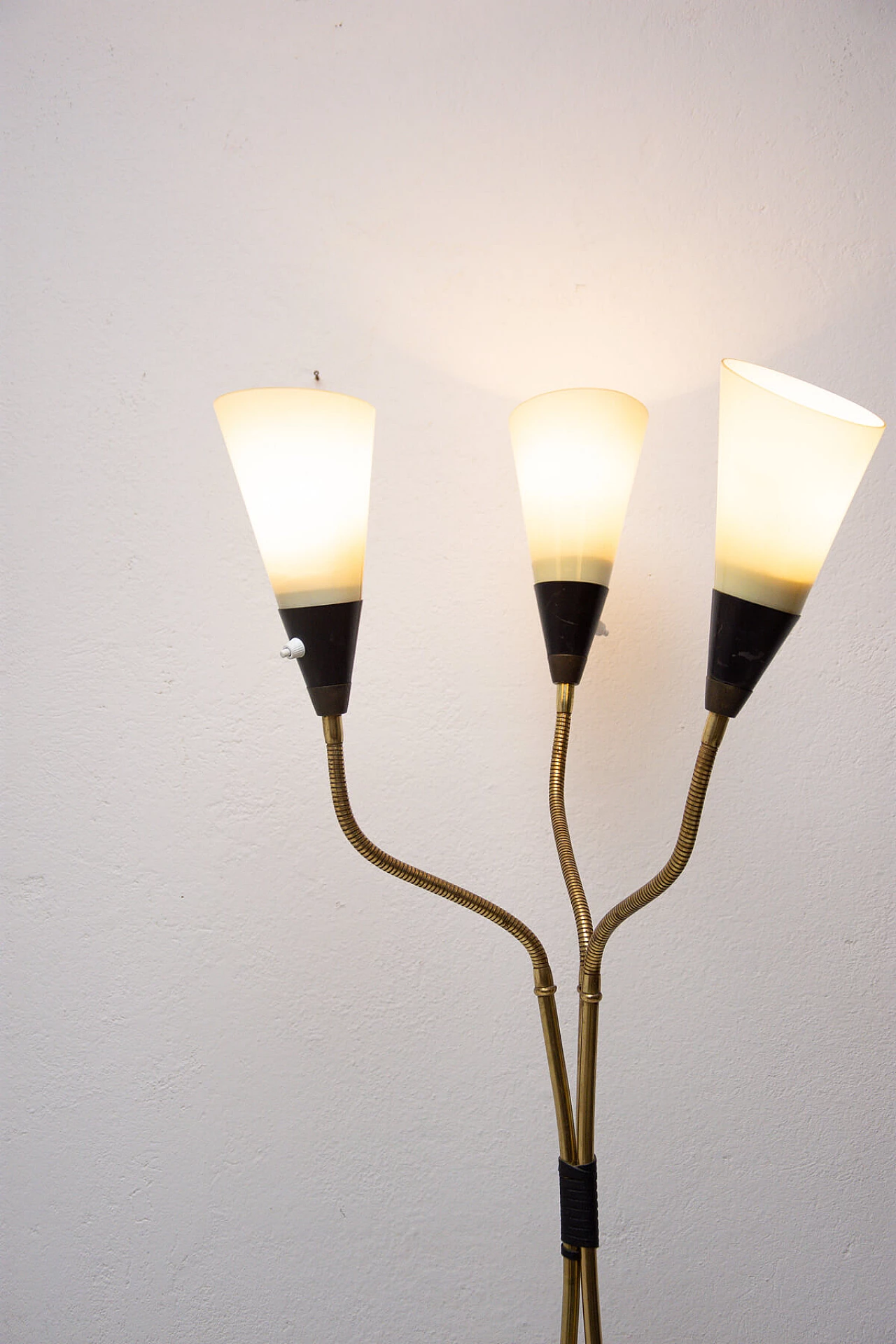 Lampada da terra regolabile a 3 luci, anni '60 1264429