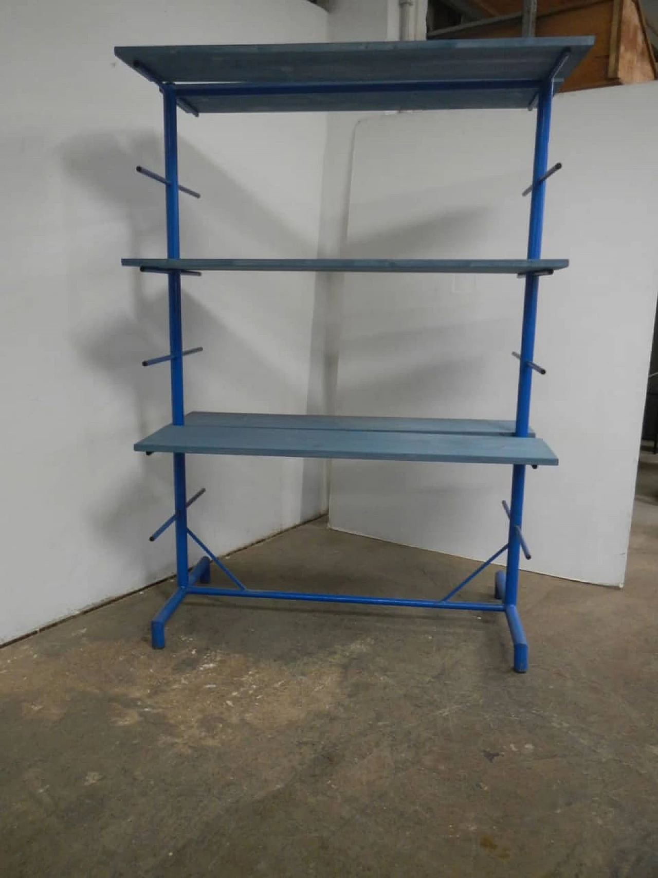 Carrello con piani in abete regolabili, anni '70 1264939