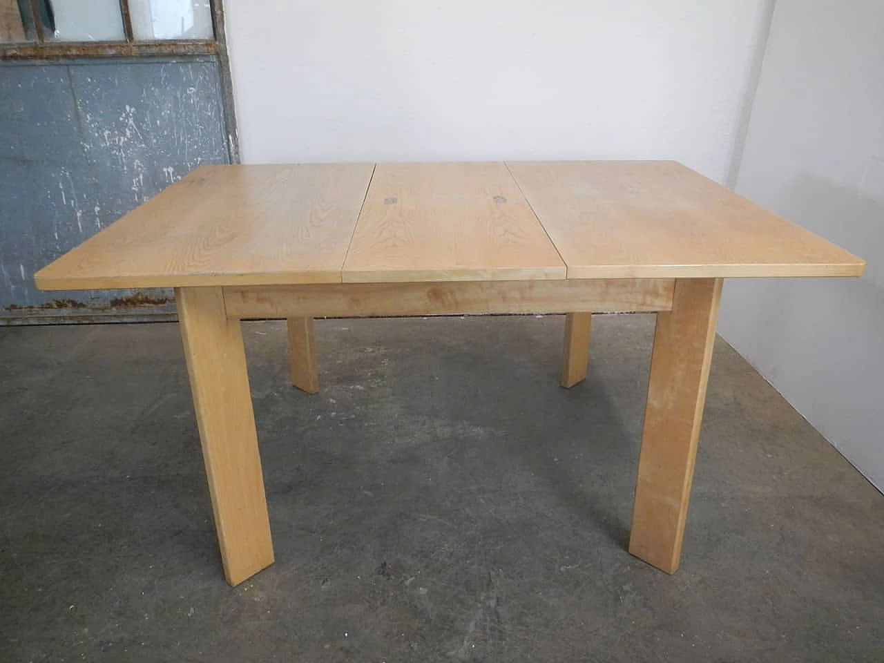 Extendible ash table, 70s 1264948