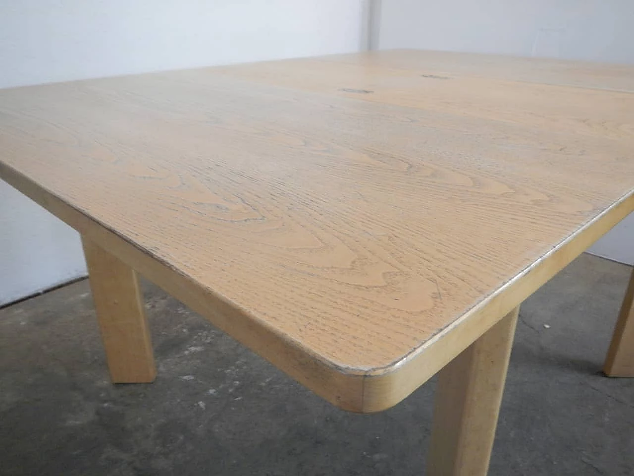 Extendible ash table, 70s 1264953