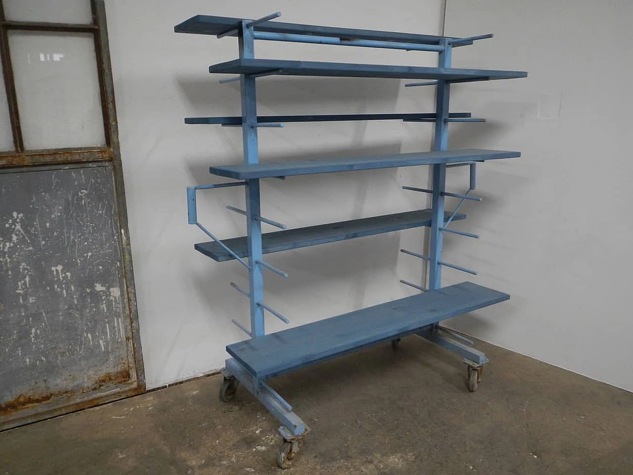 Industrial trolley with fir shelves, 70s 1264967