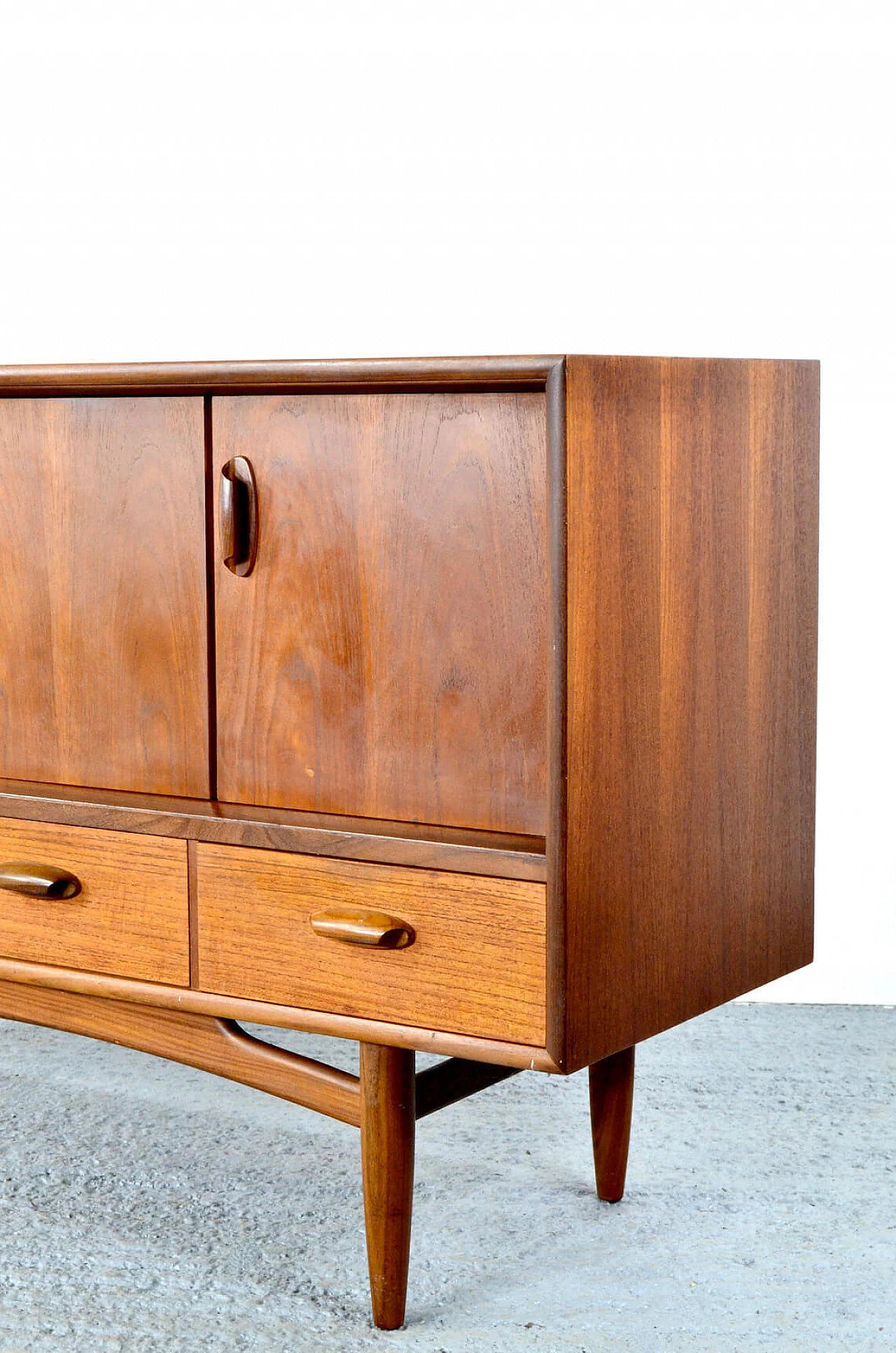 Sideboard in afrormosia and teak by G Plan, 60s 1265803