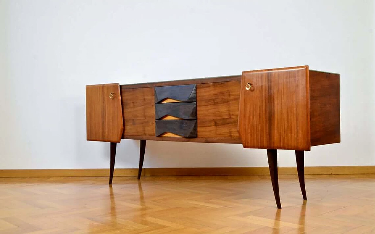 Sideboard in walnut, beech wood and brass with top in stained glass, 60s 1266609