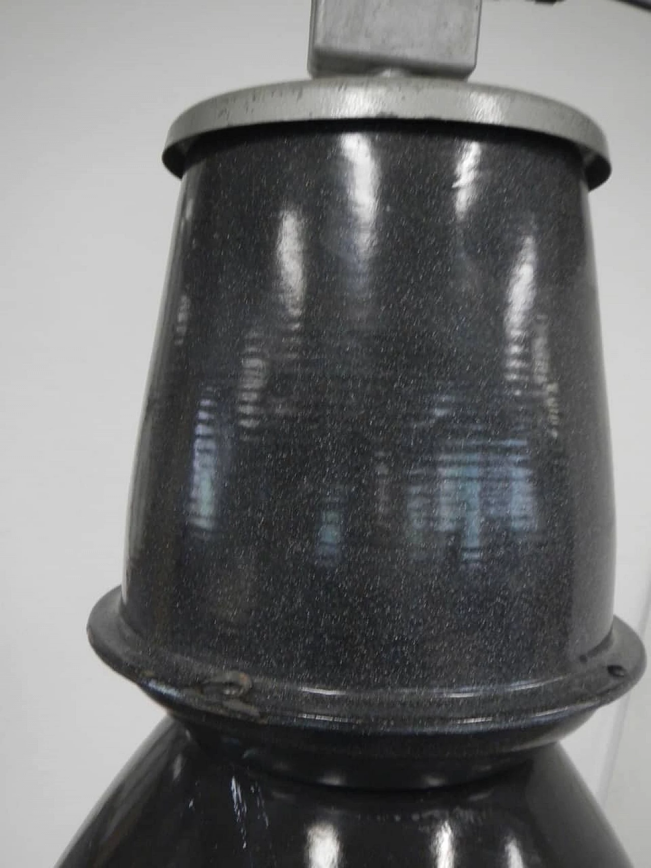 Industrial enameled metal and ceramic lamp, 1960s 1267000