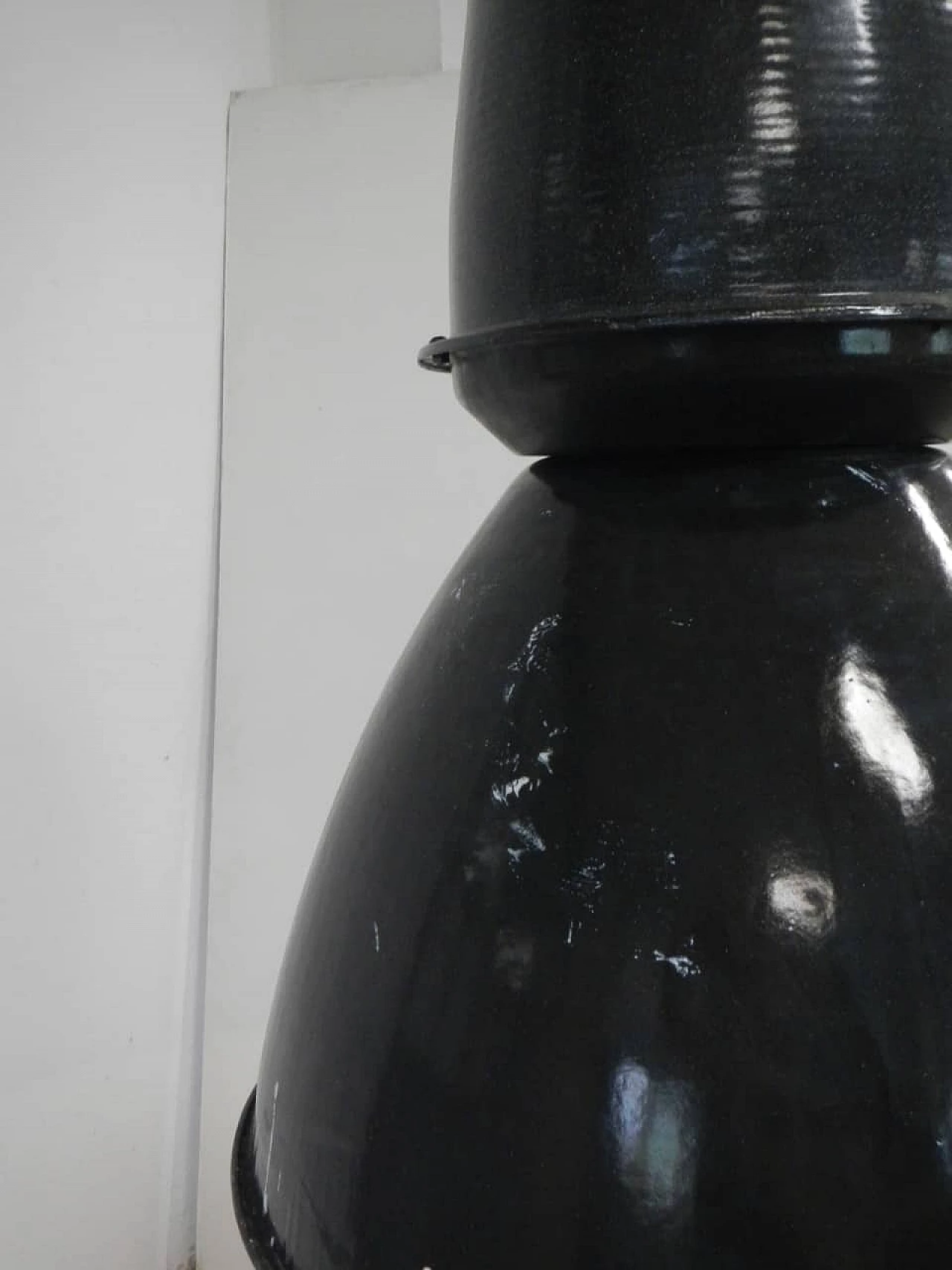 Industrial enameled metal and ceramic lamp, 1960s 1267001