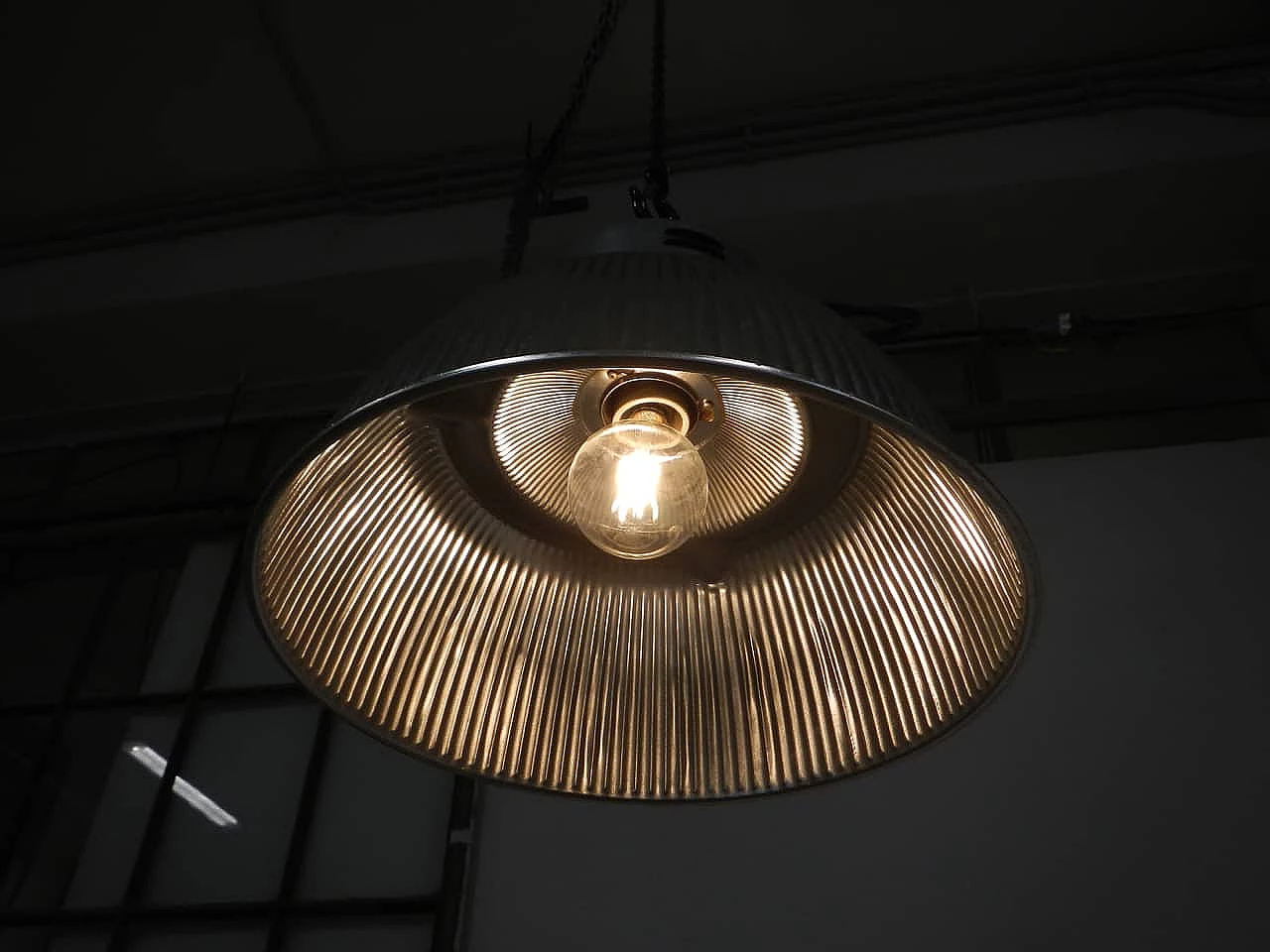 Ceramic and metal industrial lamp, 70s 1267026