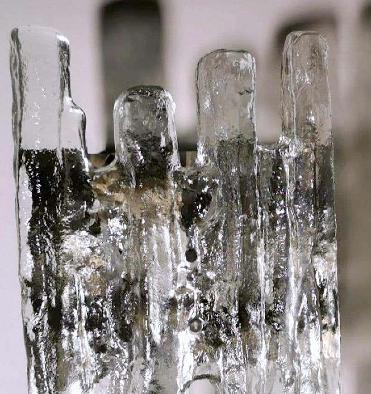 Coppia di appliques in vetro effetto ghiaccio di Murano e metallo di J.T. Kalmar per Kalmar, anni '60 1267532
