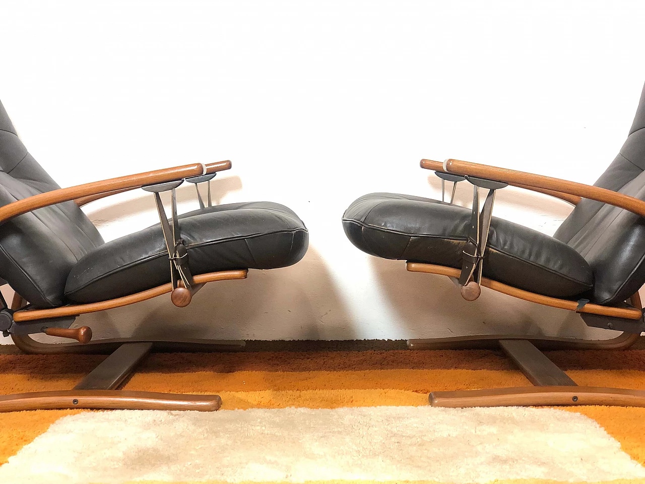 Pair of Exclusive Westnofa armchairs, 70s 1268311