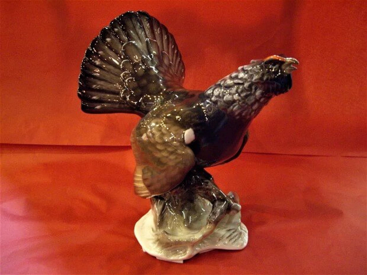 Sculpture of a grouse in porcelain by F. Heidenreich for Rosenthal, 60s 1268349