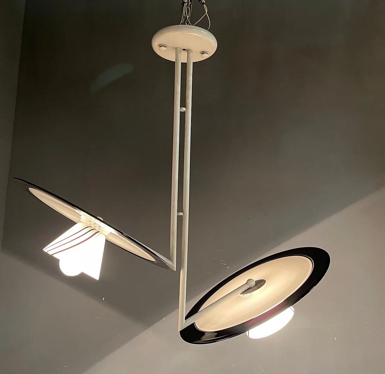 Lampada da soffitto in vetro di Murano bianco e nero, anni '70 1268811