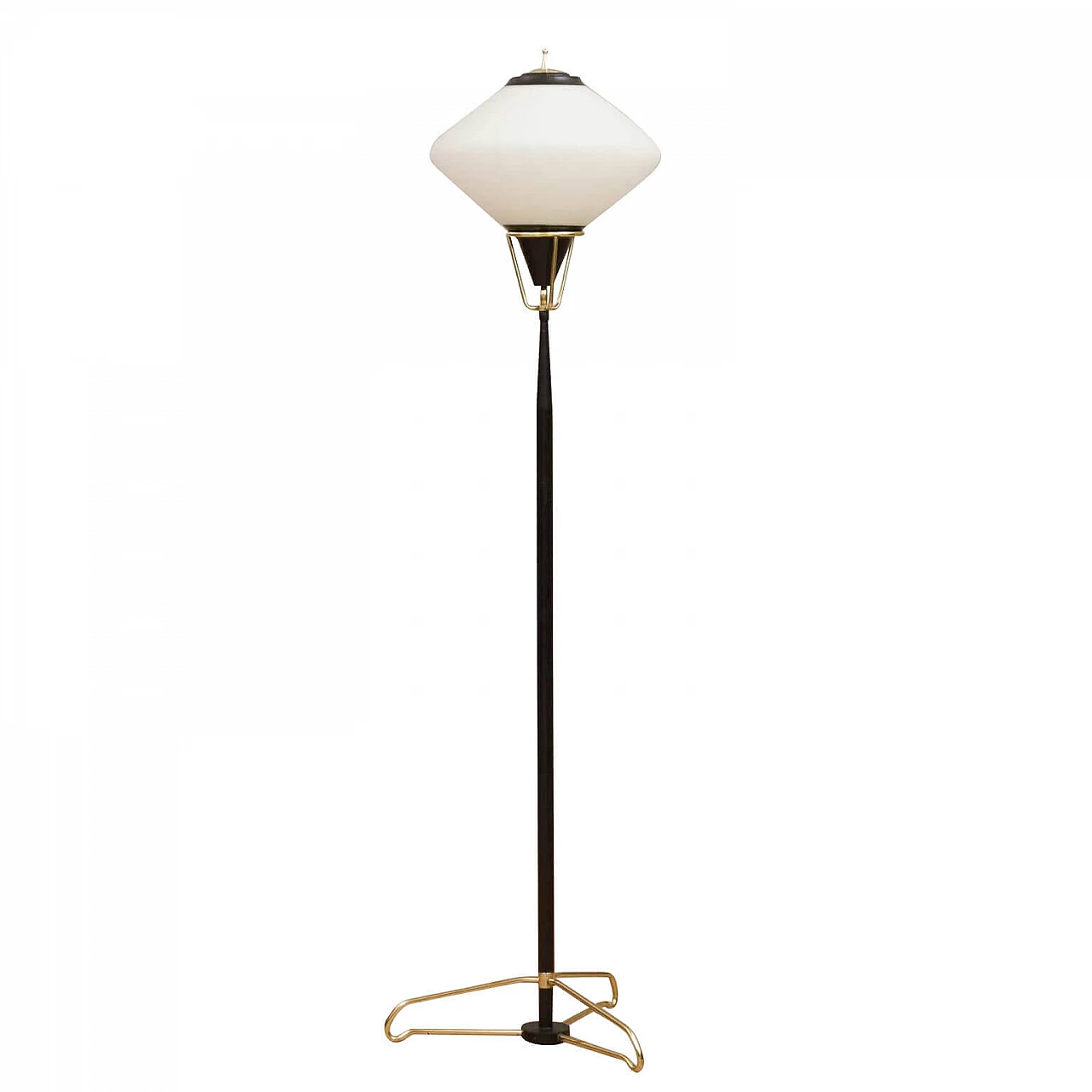 Floor lamp in brass, vernised metal and opaline glass by Stilnovo, 60s 1269277