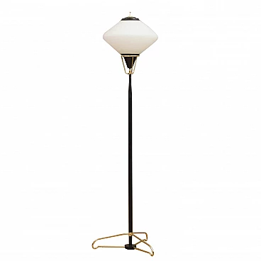 Floor lamp in brass, vernised metal and opaline glass by Stilnovo, 60s