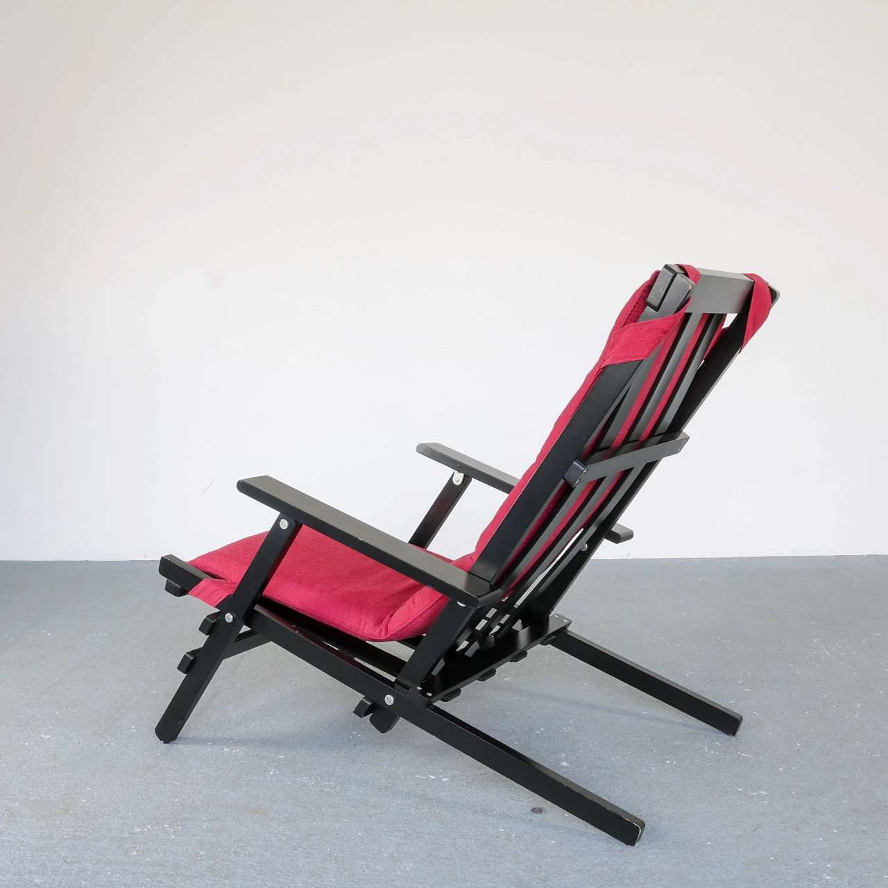 Deck chair by Dino Gavina in black lacquered wood, 70s 1270256