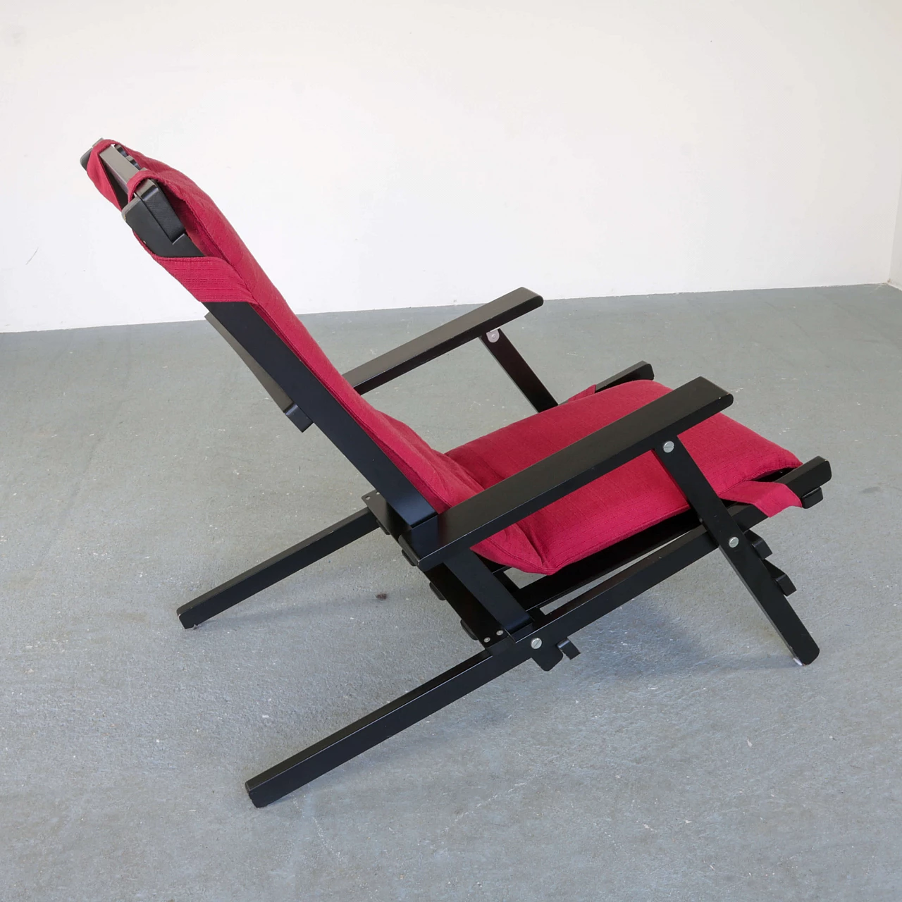 Deck chair by Dino Gavina in black lacquered wood, 70s 1270257
