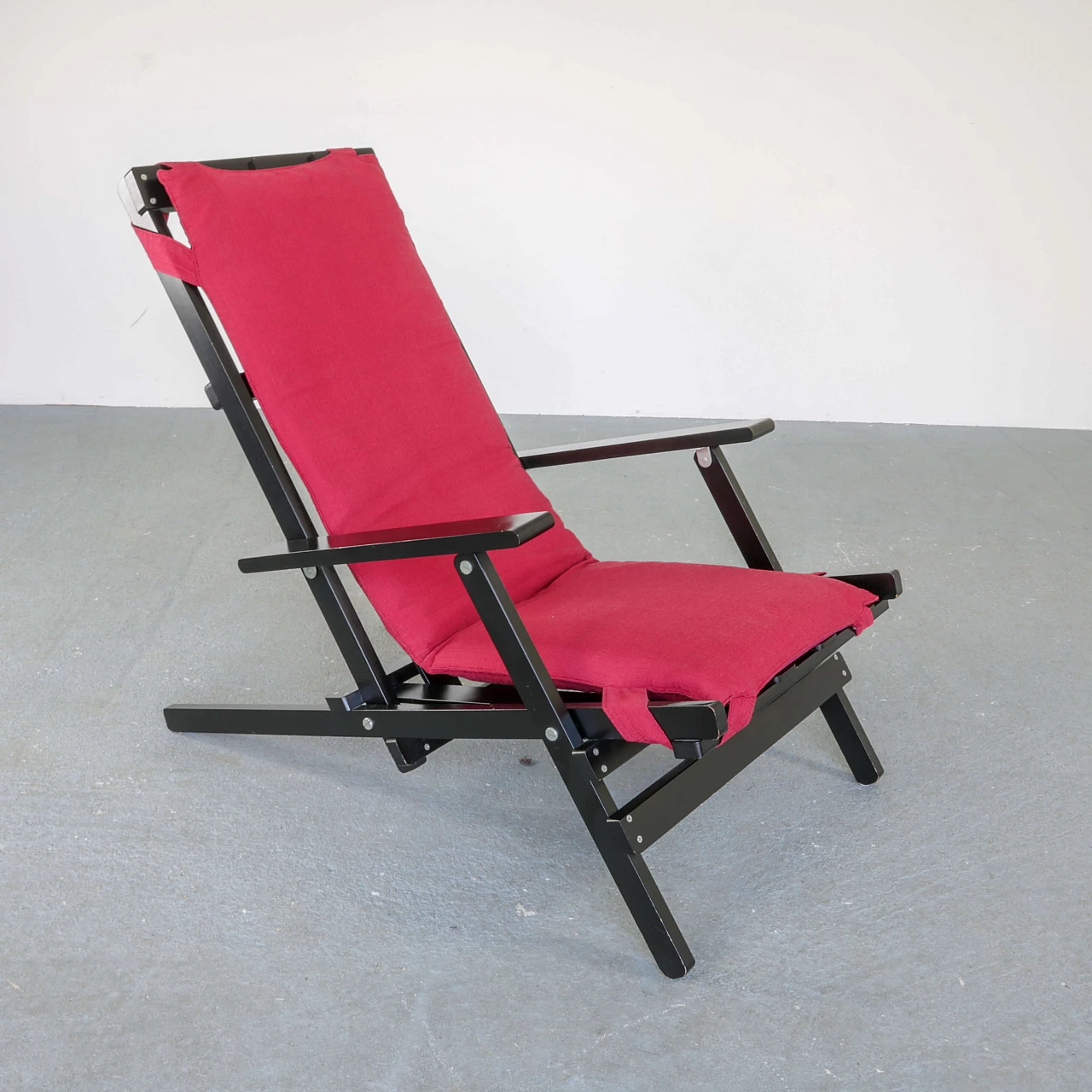 Deck chair by Dino Gavina in black lacquered wood, 70s 1270258