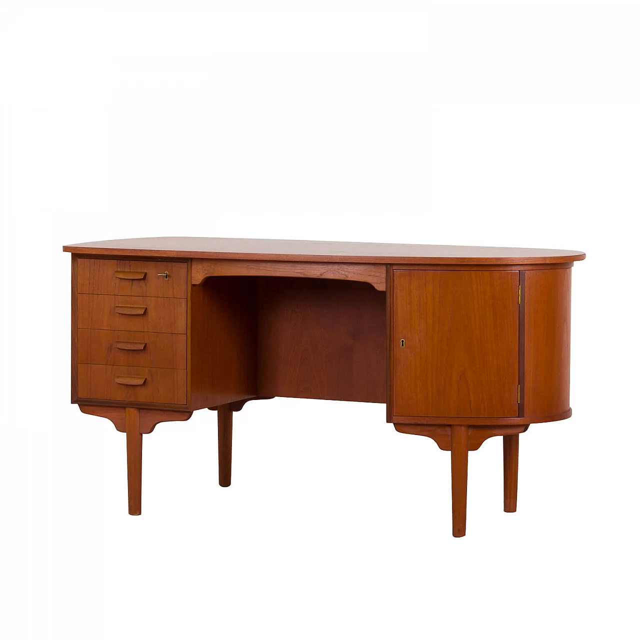 Scrivania direzionale indipendente a forma di proiettile in teak di H.P. Hansen per Randers Møbelfabrik, anni '60 1270276