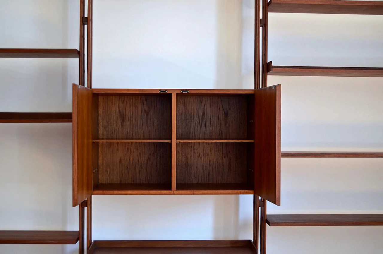 Floor-to-ceiling Infinito bookcase in teak by Franco Albini for Poggi, 50s 1270683
