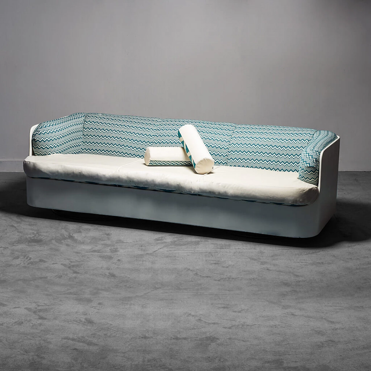 Space Age 3 seater sofa in velvet and cotton, 70s 1270949