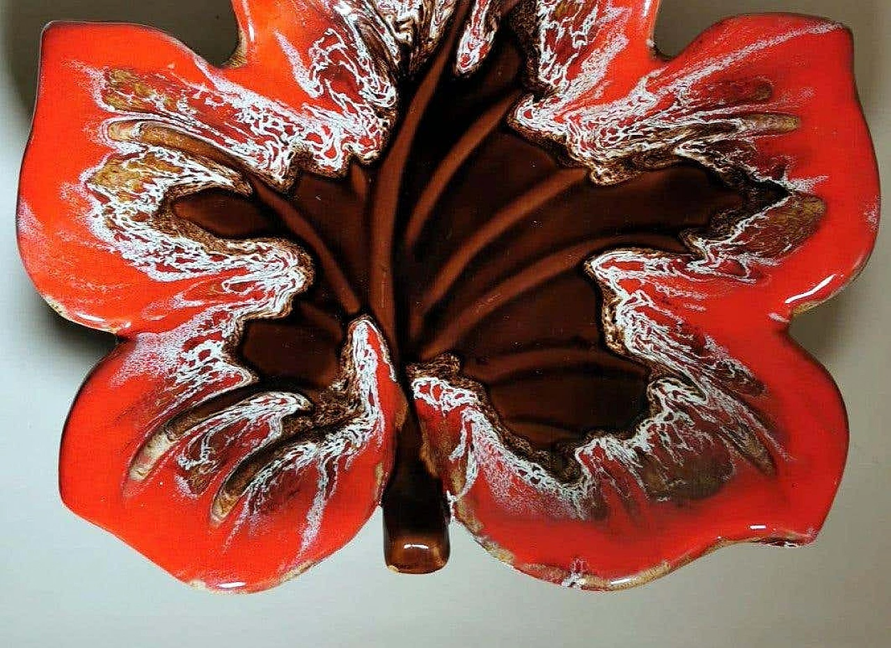 Centrotavola a forma di foglia in ceramica colorata di Vallauris, anni '40 1271991