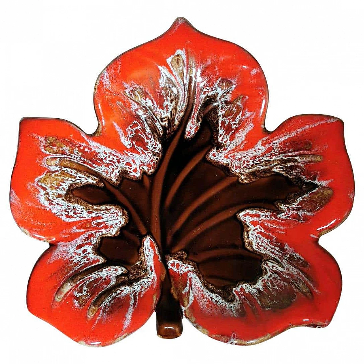 Leaf shaped table centerpiece in colorful ceramic by Vallauris, 40s 1272000