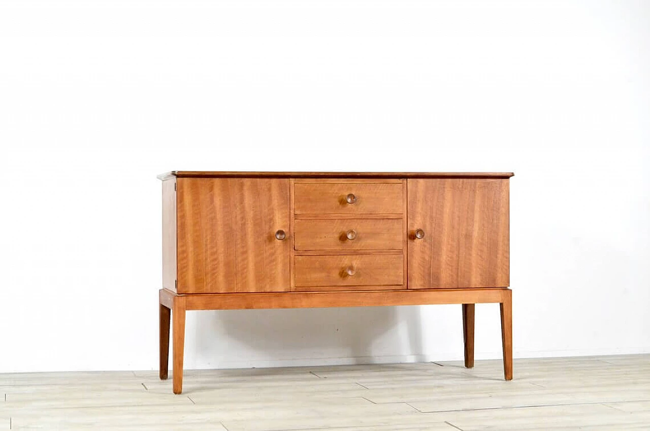 Sideboard in walnut by Gordon Russell for Heal's, 60s 1272364