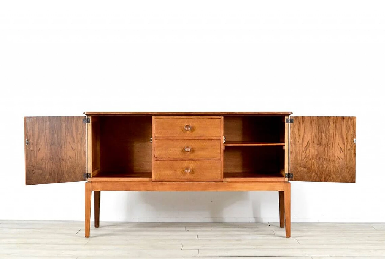 Sideboard in walnut by Gordon Russell for Heal's, 60s 1272365