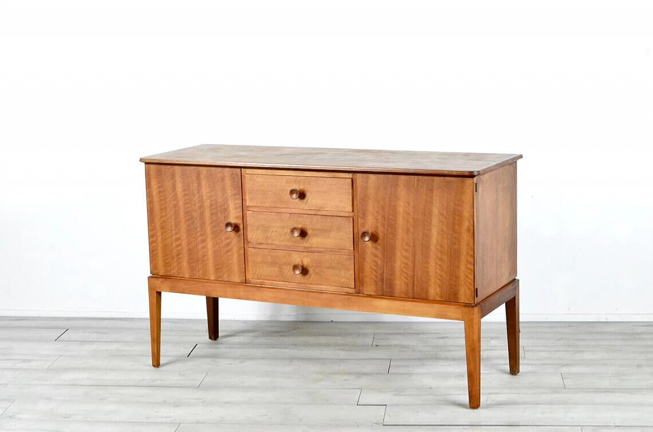 Sideboard in walnut by Gordon Russell for Heal's, 60s 1272371