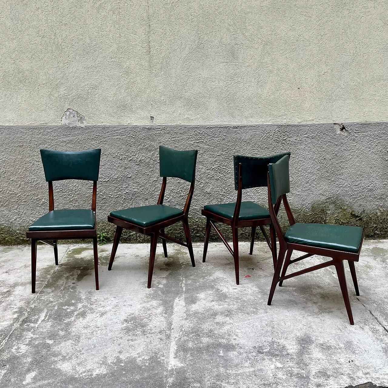 4 Chairs in wood and skai, 50s 1274481