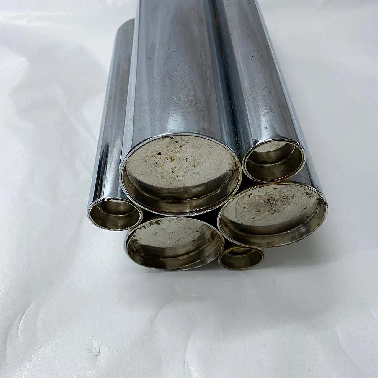 Modernist multi vase in silver plated in the manner of Giò Ponti, 80s 1274537