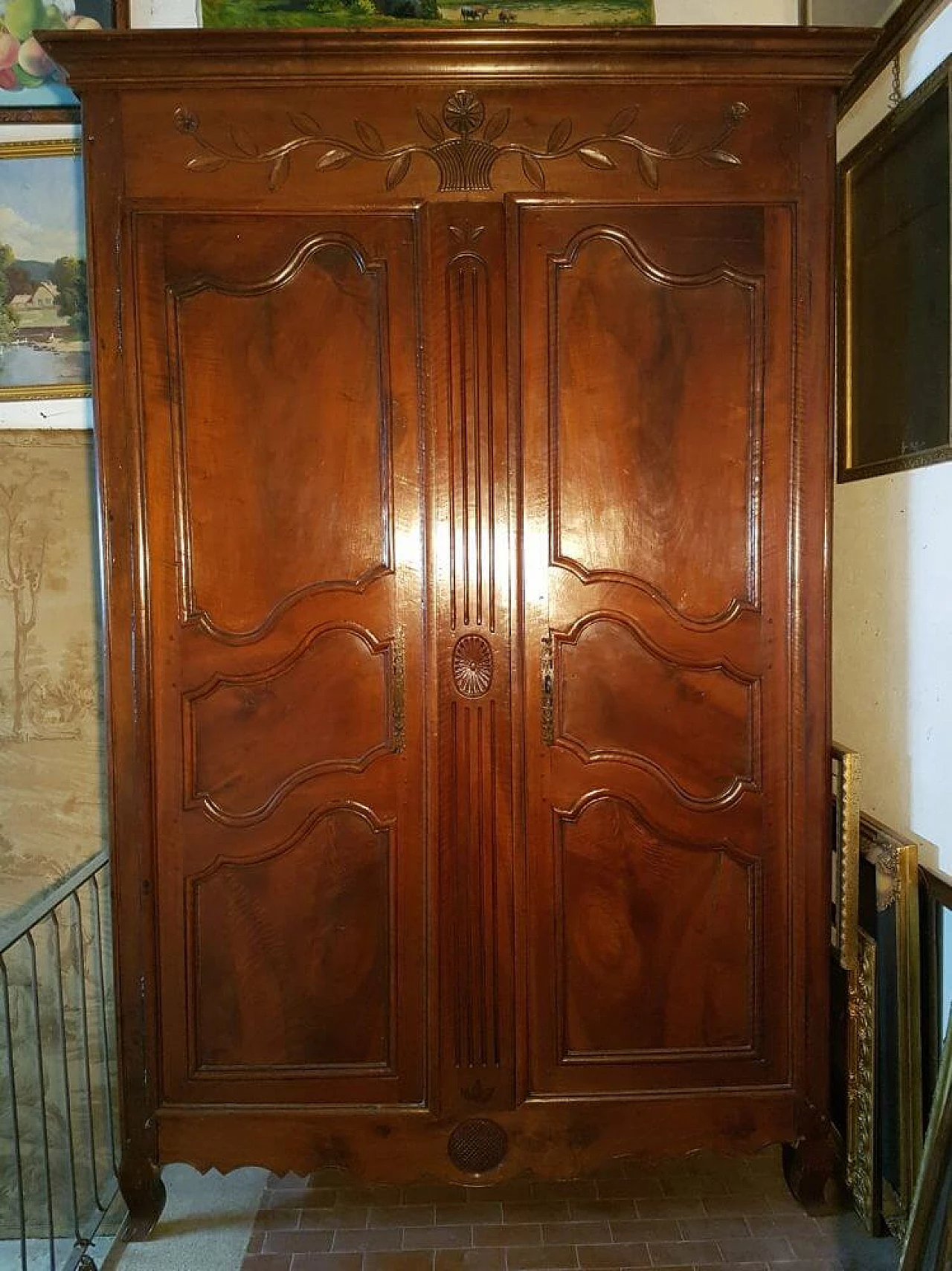 Provencal closet in walnut, 18th century 1274888