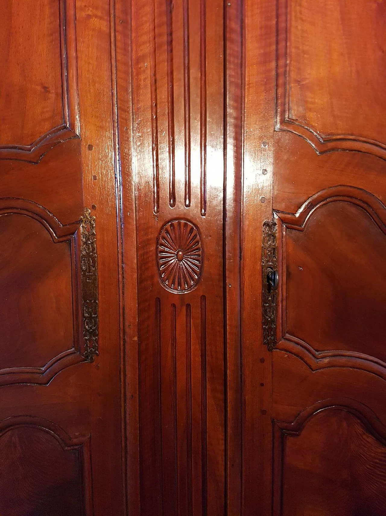 Provencal closet in walnut, 18th century 1274890