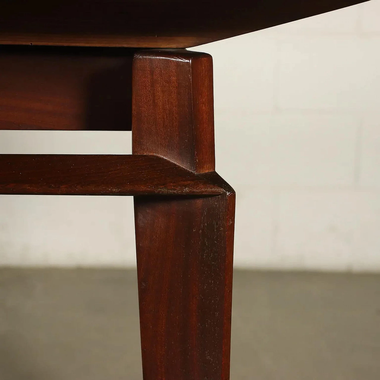 Extending table in beech and rosewood by Edmondo Palutari for Dassi, 60s 1275163