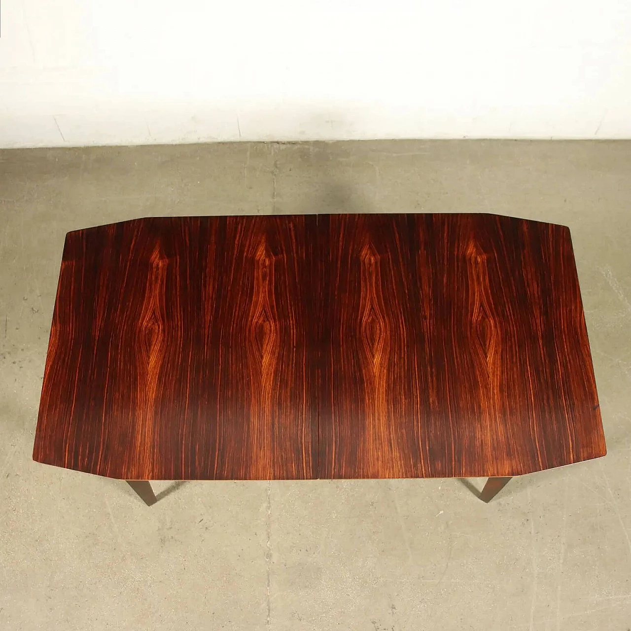 Extending table in beech and rosewood by Edmondo Palutari for Dassi, 60s 1275165