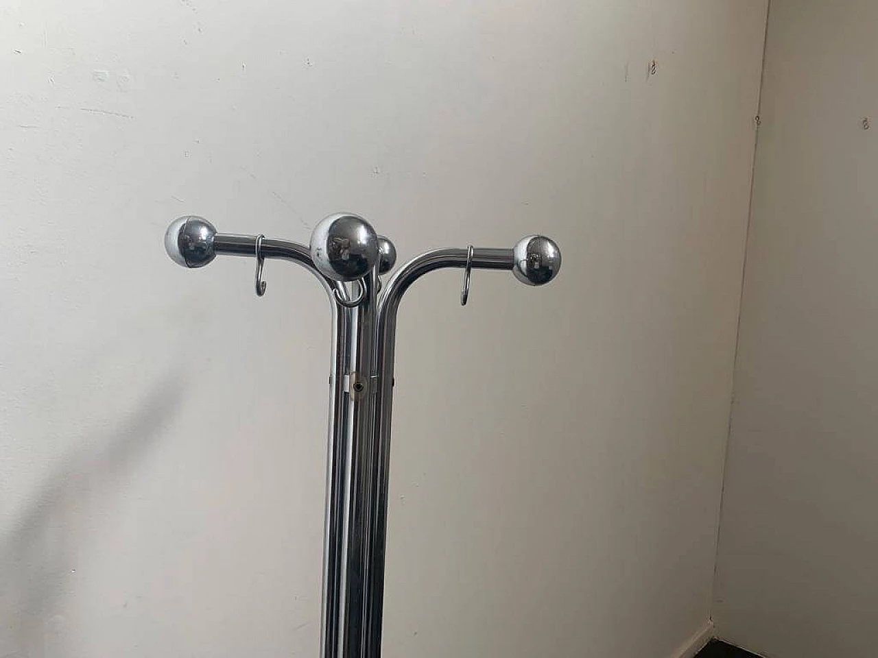 Appendiabiti in acciaio, anni '70 1275334