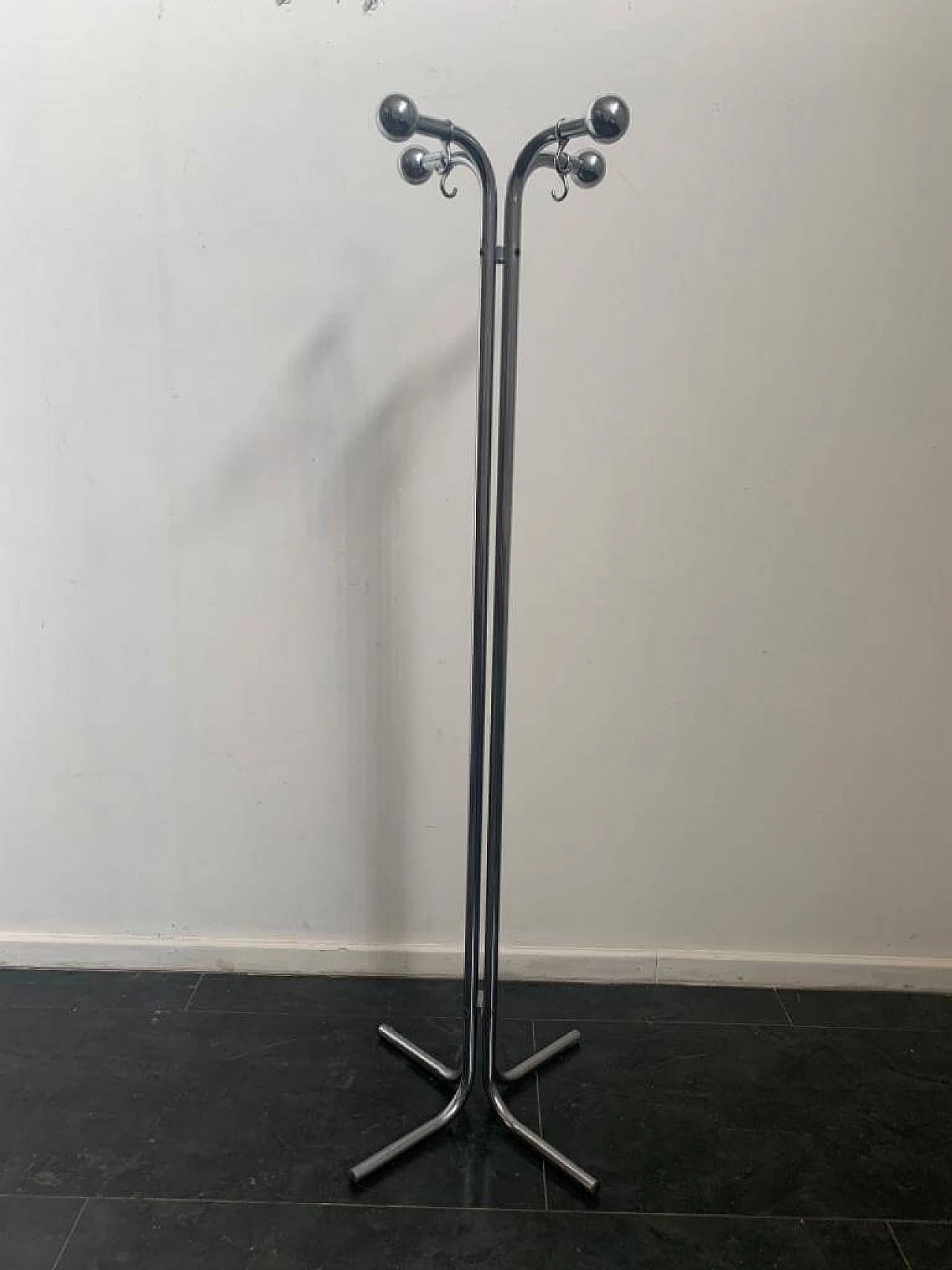 Appendiabiti in acciaio, anni '70 1275340