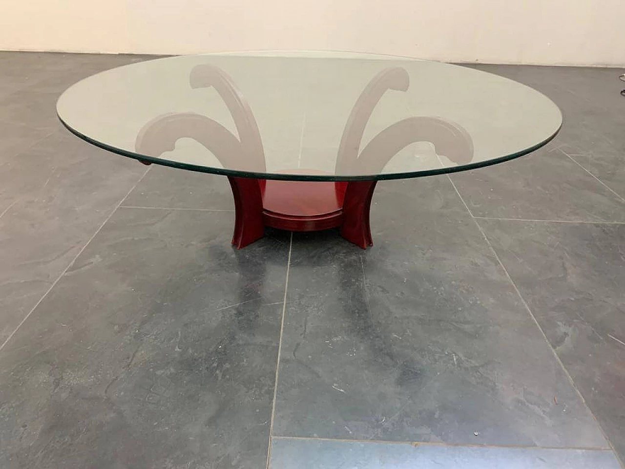 Mahogany circular coffee table with crystal, 70s 1276073
