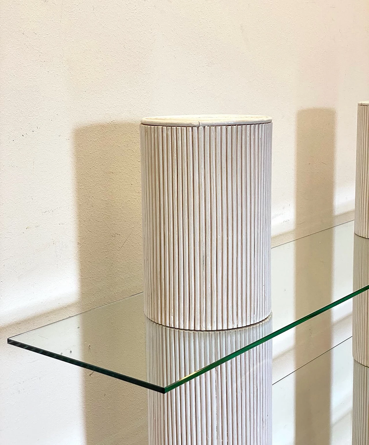 Bookcase in lacquered bamboo and glass, 1970s 1276121