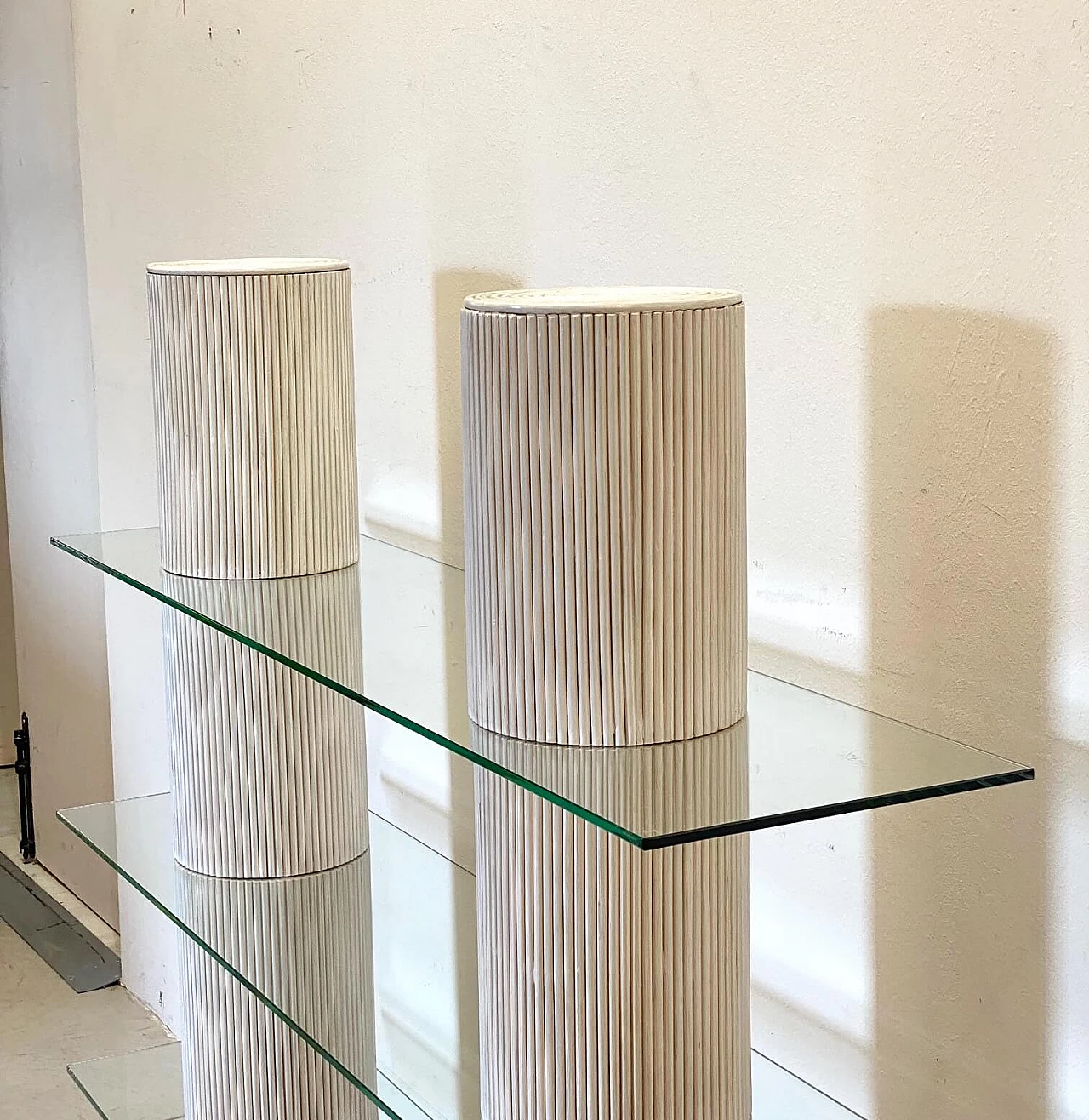 Bookcase in lacquered bamboo and glass, 1970s 1276122