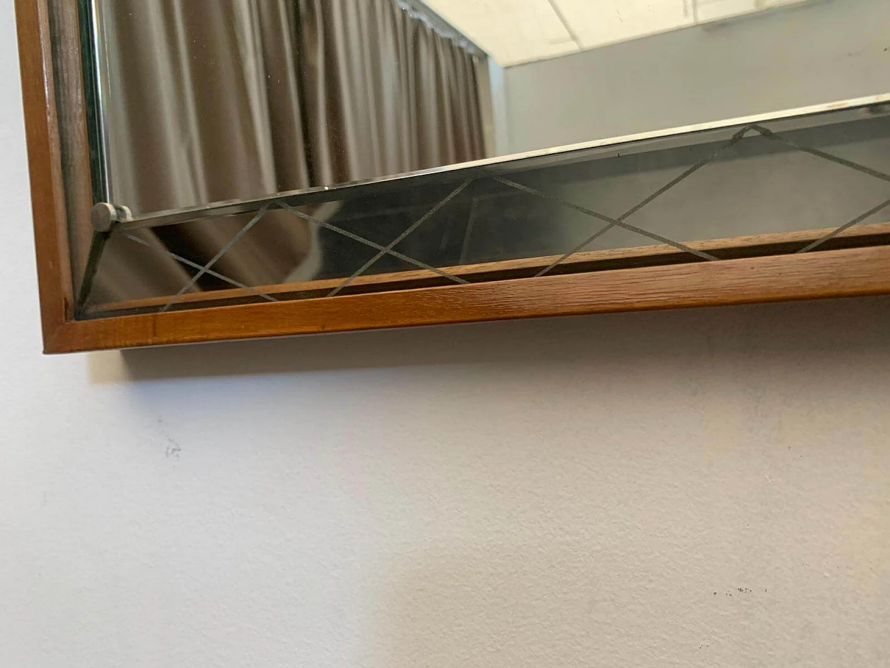 Specchio Art Deco con bordo rialzato e inciso, anni '30 1276173