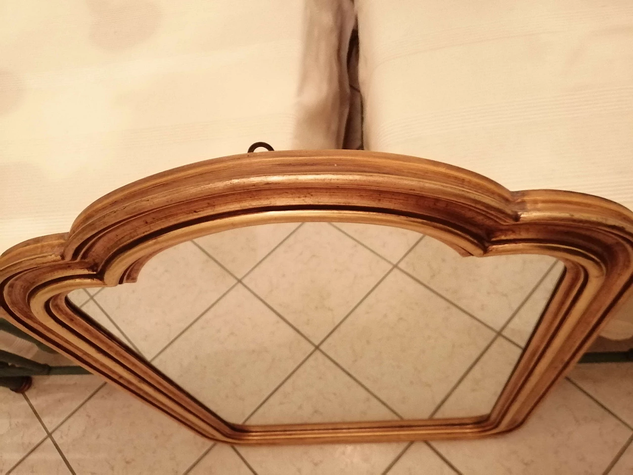 Wall mirror with antiqued gold frame, 80s 1276519