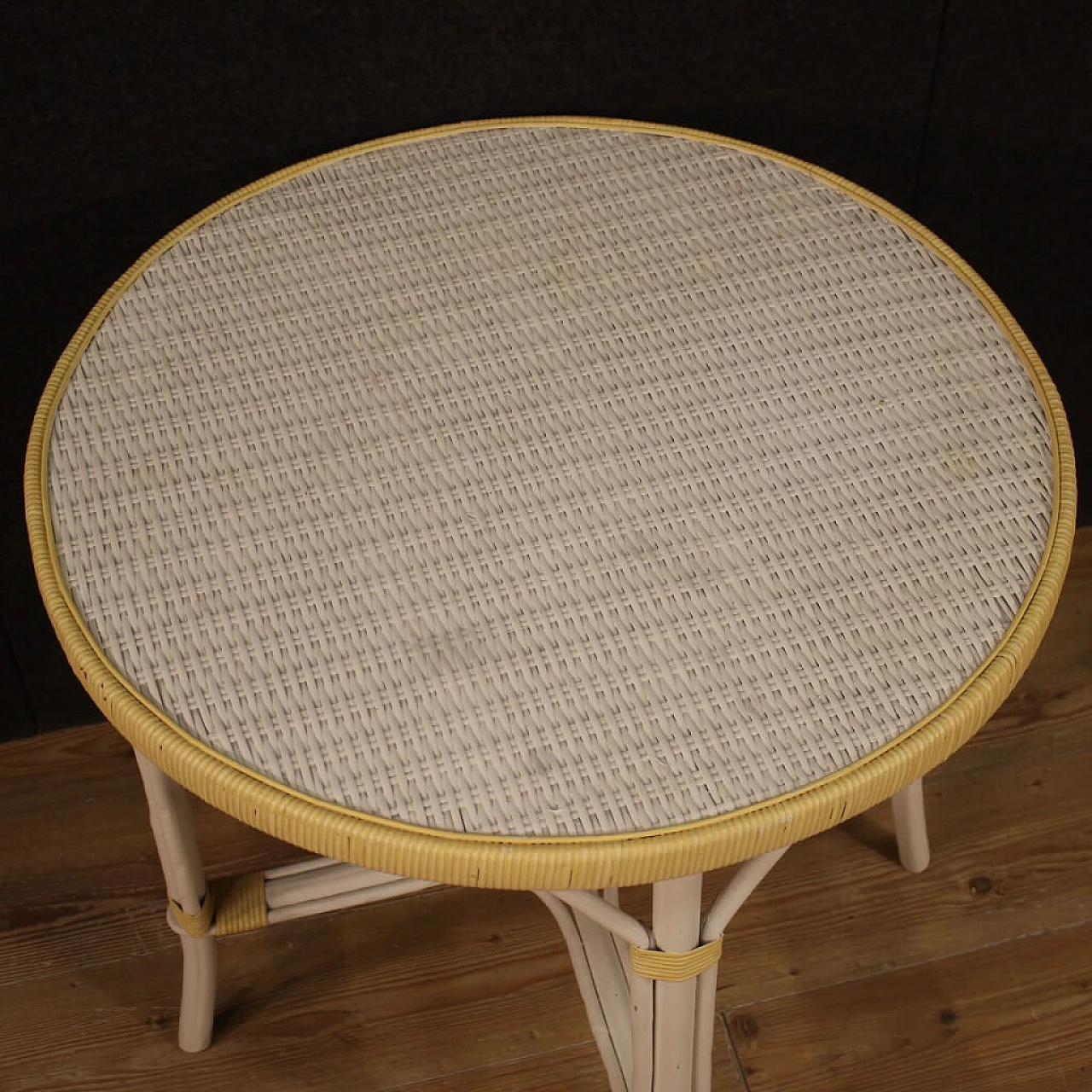 Round wicker coffee table, 60s 1276583