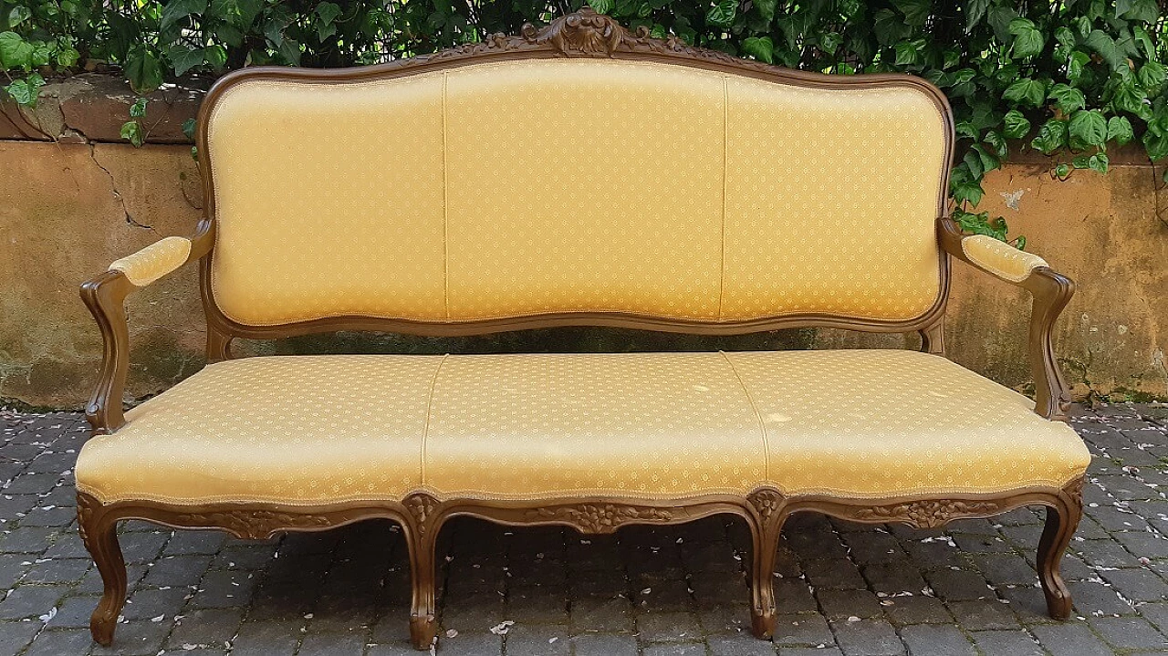Salotto veneziano composto da divano, coppia di poltrone e 4 sedie in legno laccato e tessuto, '800 1276699