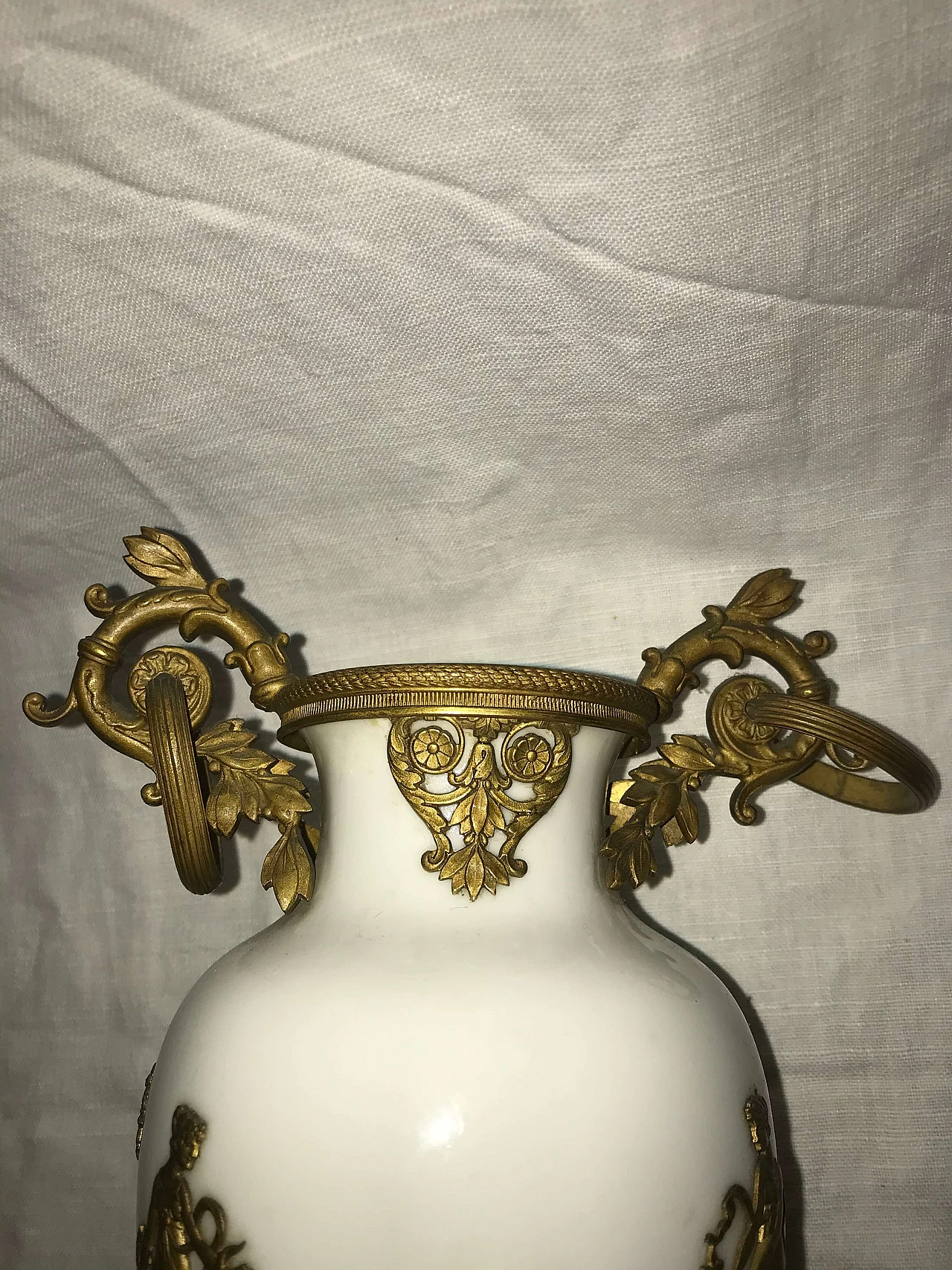 Vaso neoclassico in bronzo e porcellana, '700 1276792