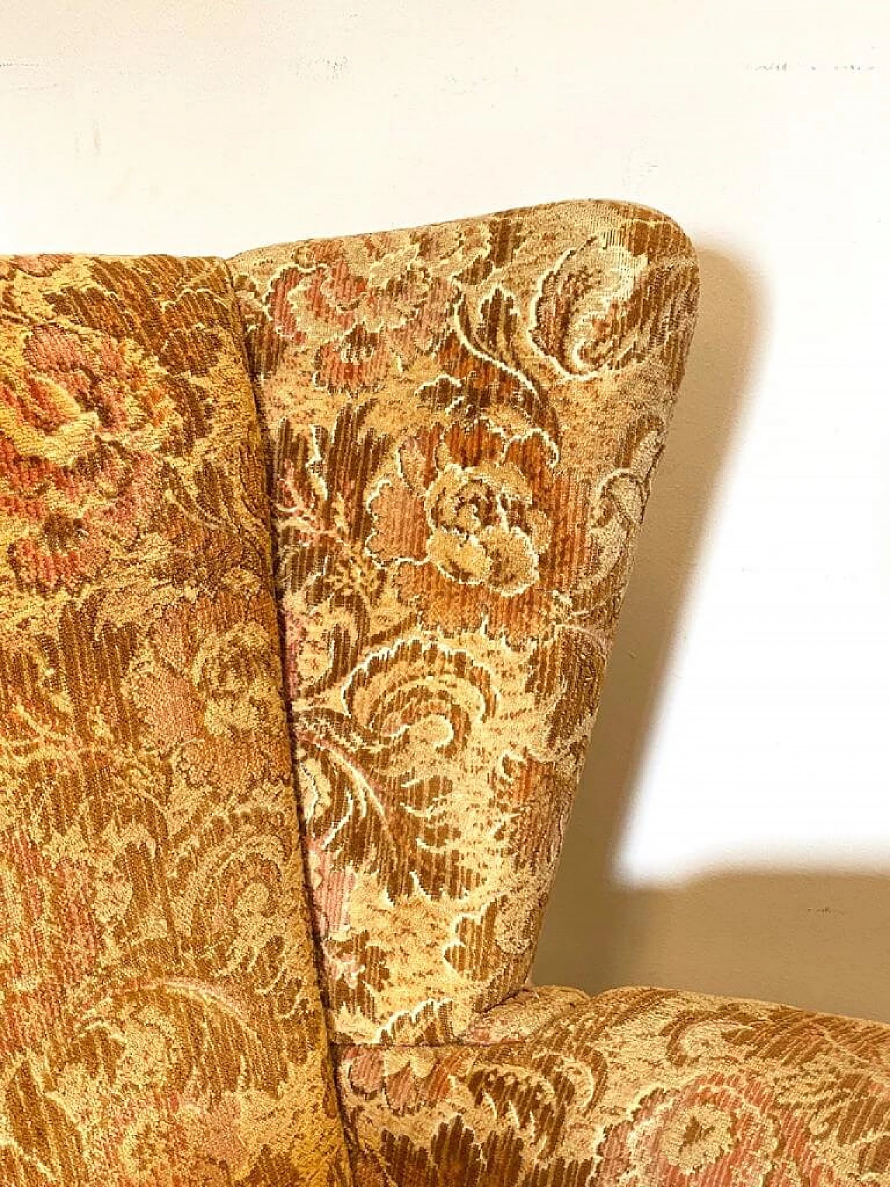Pair of armchairs with floral fabric, 60s 1277086