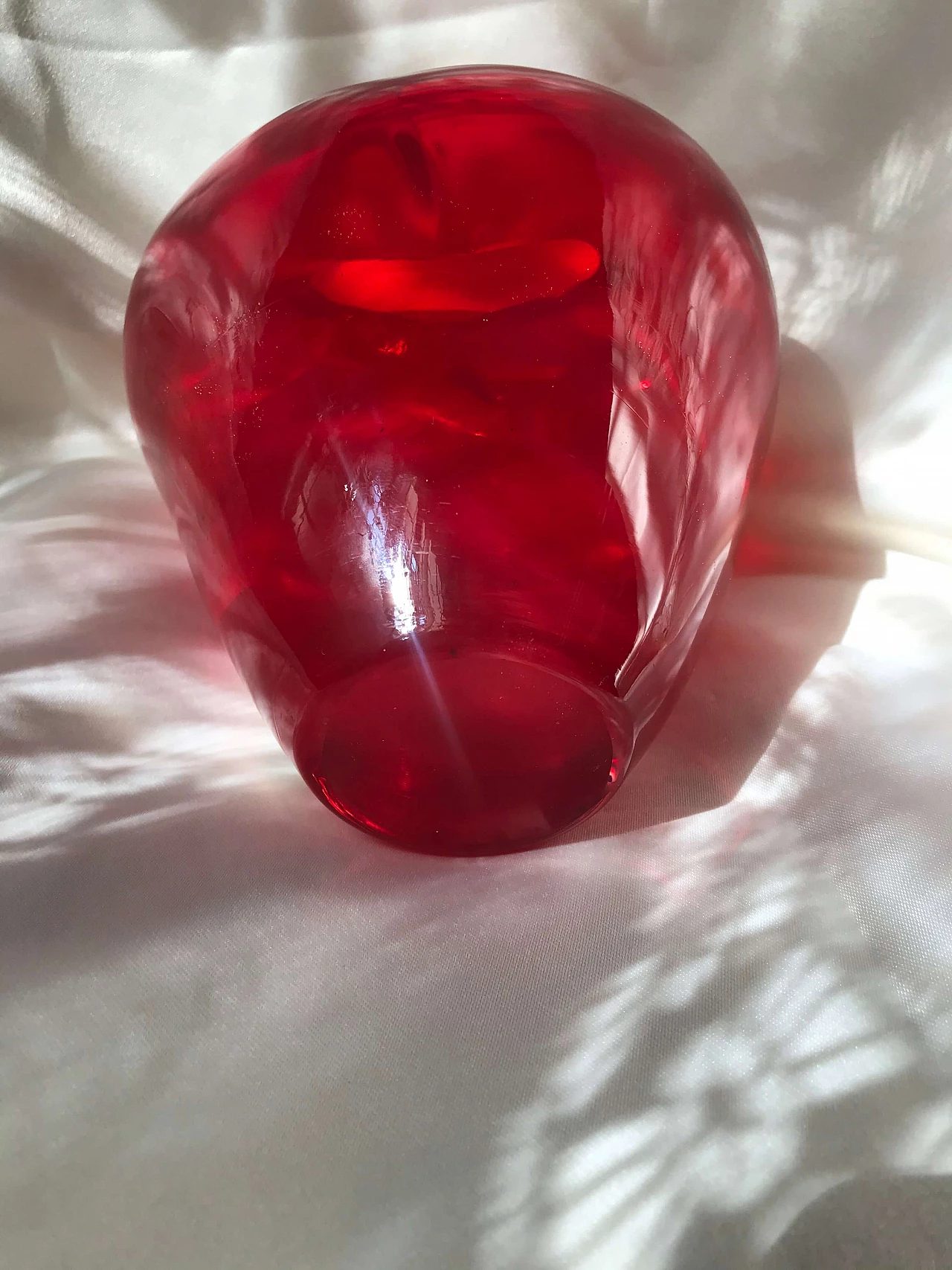 Heart-shaped Murano sommerso glass vase, 80s 1277651